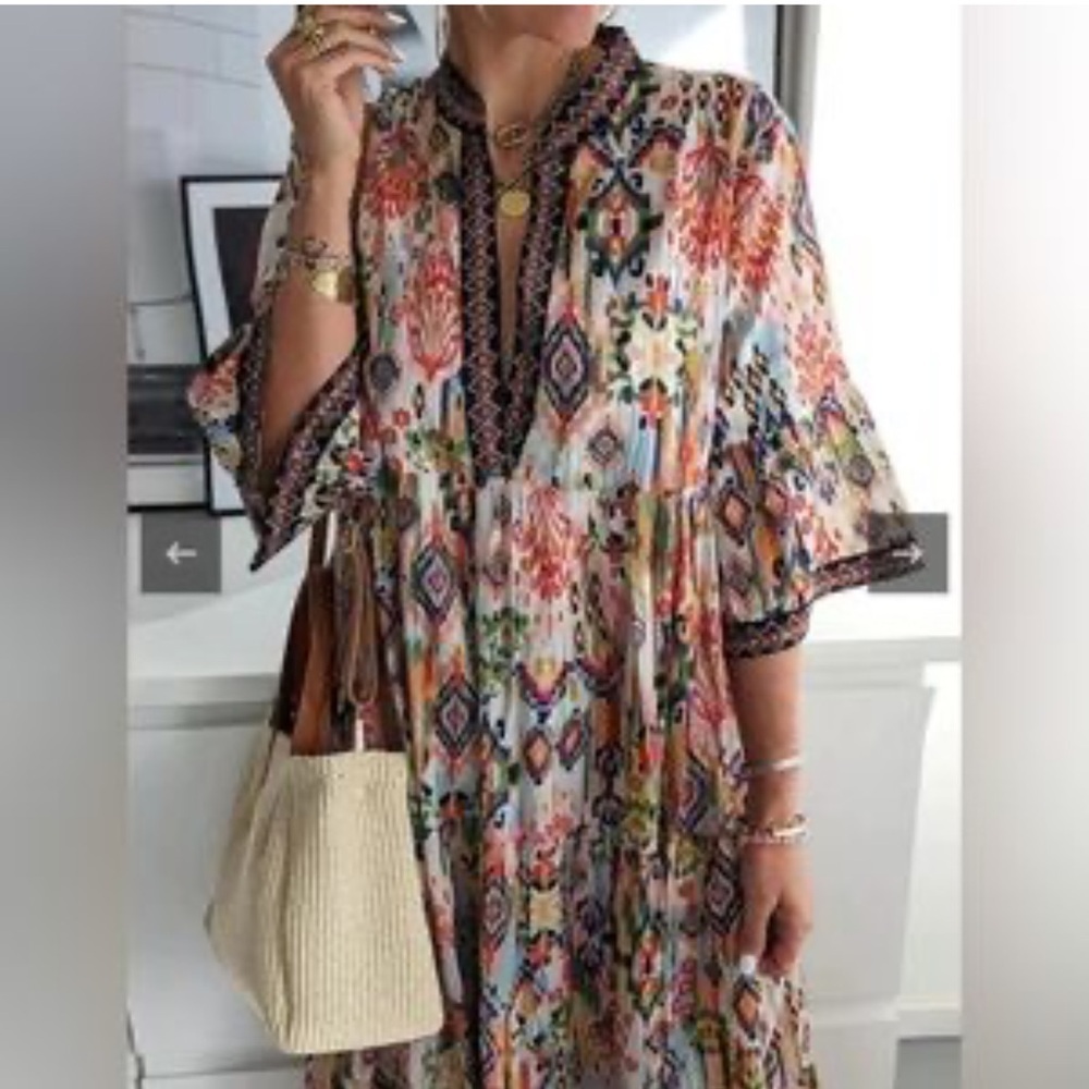 Bohemian Style Flowy Dress. Size XXL. P70
